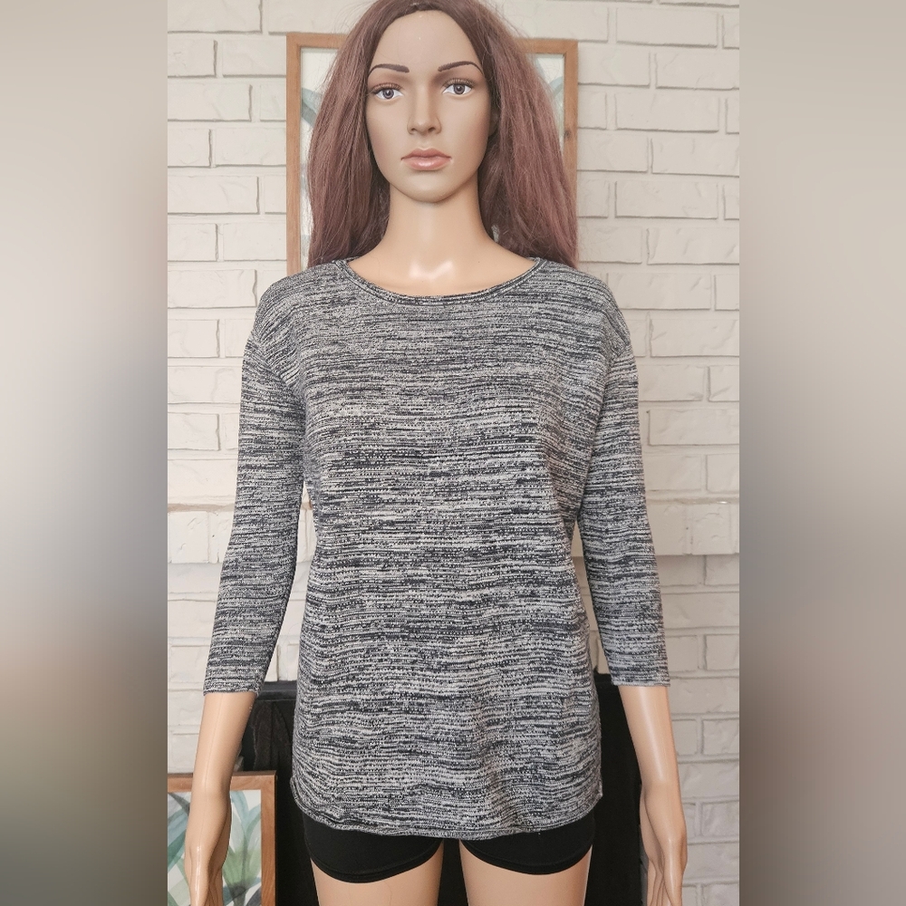 Aritzia Wilfred Gray Sweater Top Silk Cashmere Blend Half Sleeves